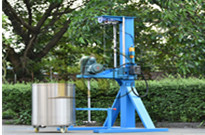 電動(dòng)分散機(jī)與其它攪拌機(jī)的不同點(diǎn)！